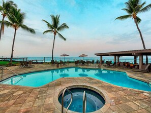 Pool - Oceanfront Resort Perks+Suite w/Full Kitchen, Washer/Dryer, WiFi, Lanai, TV Kanaloa 3401 (KAILUA-KONA)