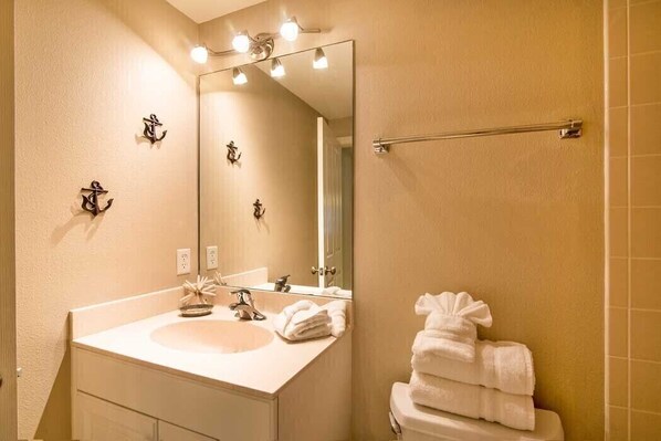 Unclassified image, 1 of 29, button