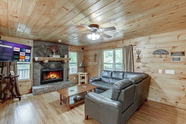 Téléviseur connecté, foyer