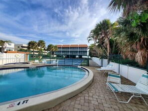 Imagen sin descripción, 2 de 24, botón