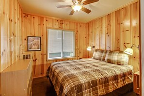 3 camere, una scrivania, ferro/asse da stiro, Wi-Fi