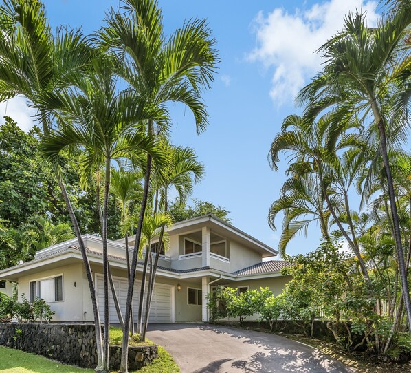 Exterior - LAST MINUTE DISCOUNT SPECIAL! Central A/C Double Master Suite Home. (Kailua-Kona)