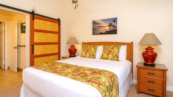 2 bedrooms, premium bedding, iron/ironing board, WiFi (free)