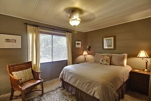 2 soverom, strykejern/-brett, wi-fi og sengetøy