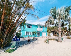 Exterior - Book now: arrive Jan 5-31 golf cart included (Anna Maria)