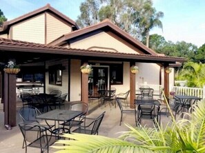 Imagen sin descripción, 3 de 44, botón