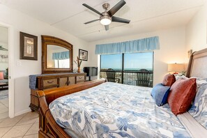 1 chambre, fer et planche à repasser, accès Internet, draps fournis