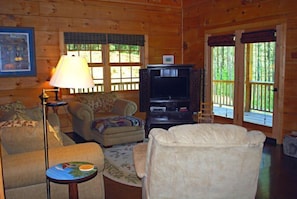 Another view of living room w/ flat screen TV