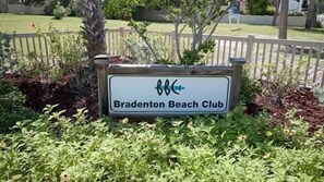 Uklassifisert bilde, 2 av 15, knapp