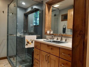 Shower, towels