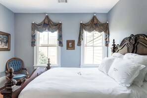 4 habitaciones, tabla de planchar con plancha y wifi gratis