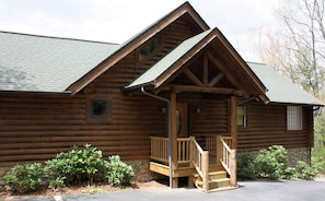Exterior - Mountain Cabin,Pool Table,Views,Hot Tub,Fireplace, WiFi, Pet Friendly (Ferguson)