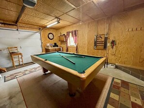 Spielezimmer