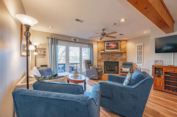 Smart TV, fireplace, video games