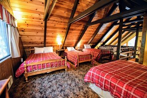 2 bedrooms, desk, WiFi, bed sheets - FREE LAKE / RECREATION ACCESS IN PINEBROOK- PET FRIENDLY (Arnold)