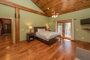 4 bedrooms, free WiFi, bed sheets