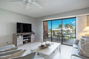 Fernseher, DVD-Player