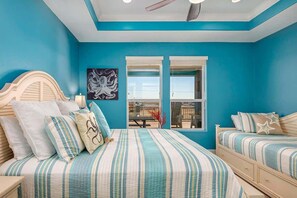 4 makuuhuonetta, ilmainen Wi-Fi