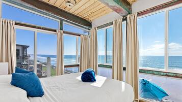 9 bedrooms, iron/ironing board, WiFi, bed sheets