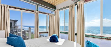 9 habitaciones, tabla de planchar con plancha, wifi y ropa de cama