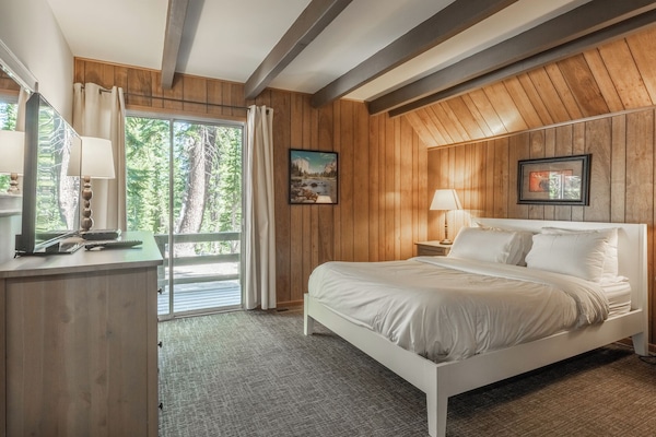 3 quartos, Wi-Fi de cortesia, roupa de cama