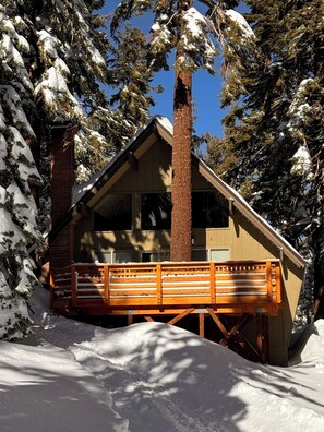 Exterior - Chalet #22, Stunning Slope Side Ski in Ski Out  (Mammoth Lakes)
