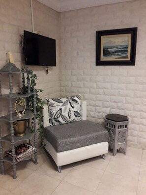 Studio | Vardagsrum | Platt-tv