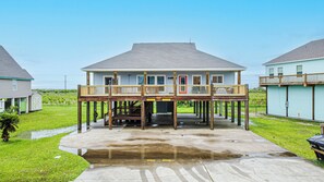 Exterior - 1 Sea and Sea - Cozy home in a quiet family area! (Bolivar Peninsula)