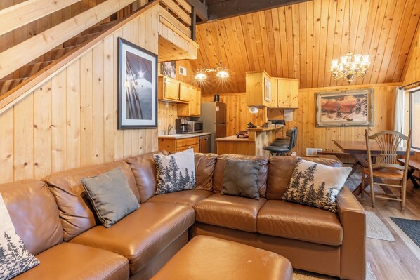 TV, fireplace, DVD player