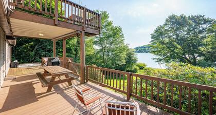 Dream Catcher- 4 chambres au bord du lac prĂšs du Wisp Resort