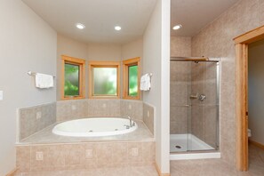 Douche, serviettes fournies