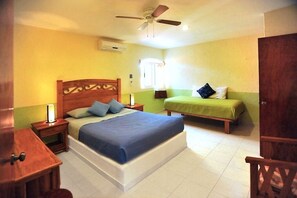 2 soverom, strykejern/-brett og internettilgang