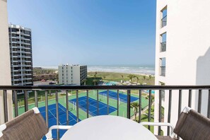 Outdoor dining - Saida IV 703 - Cozy Condo w/ Beachfront Balcony, Small Dog Friendly, Oceanfront Pools & Spas (South Padre Island)
