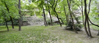 Enchanted Forest Estate ~ Large Riverfront Property, Great for Groups!