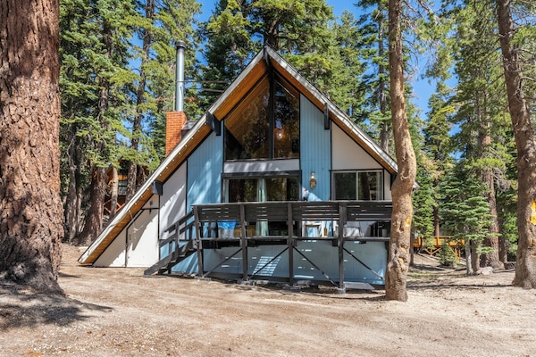 Chalet 25 summer exterior