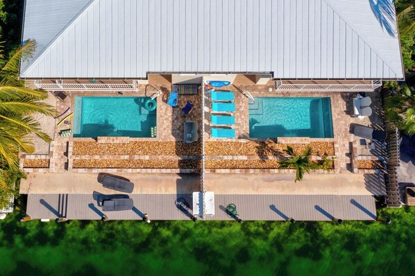 Unclassified image, 1 of 50, button