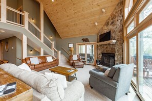 Smart TV, fireplace, video games, DVD player