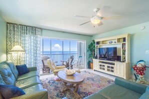 Unclassified image, 5 of 25, button