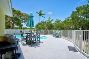 Luokittelematon kuva, 2 kautta 50, painike