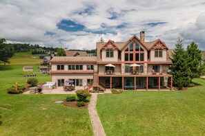 Exterior - Luxury Lake Escape w/ Indoor Pool & Hot Tubs (Swanton)