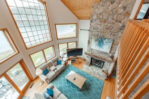 Smart TV, fireplace, DVD player, computer monitors