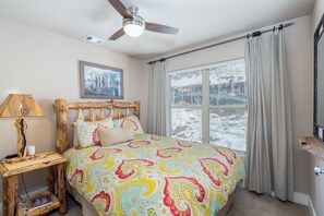 2 Schlafzimmer, Bügeleisen/Bügelbrett, Internetzugang, Bettwäsche