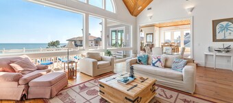Licht gevulde, spectaculaire Oceanfront Home Perfect voor entertainment!
