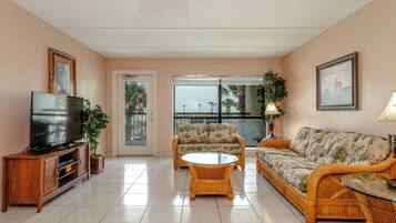 Televisión y reproductor de DVD