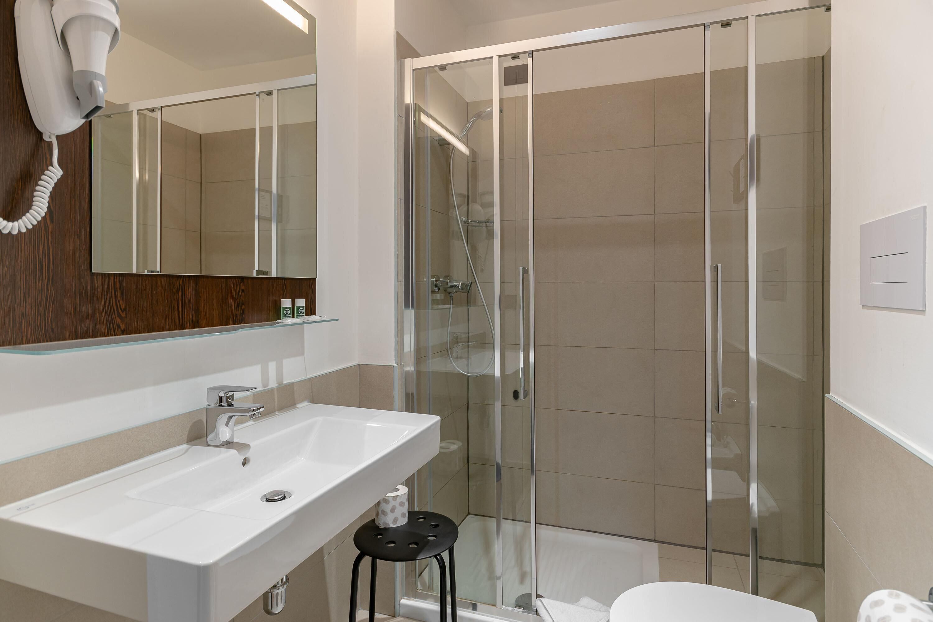 In-room safe, desk, laptop workspace, soundproofing