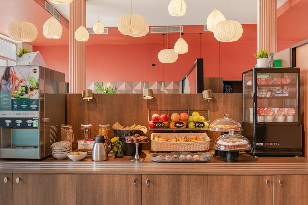 B&B HOTEL Treviso by null