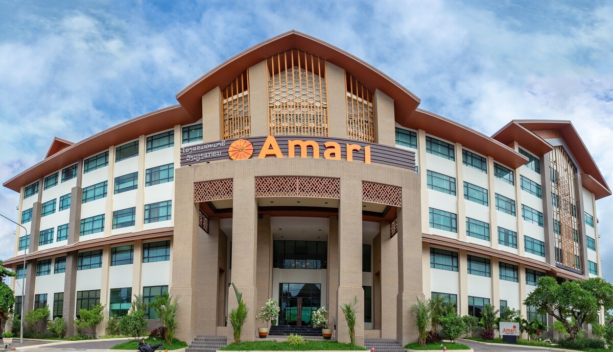 Amari Vang Vieng