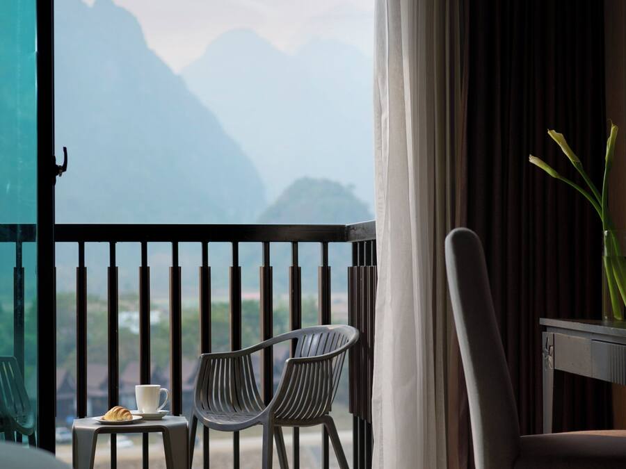 Premium bedding, minibar, in-room safe, individually furnished