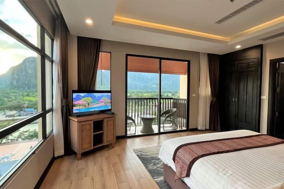 Luxe beddengoed, een minibar, een kluis op de kamer