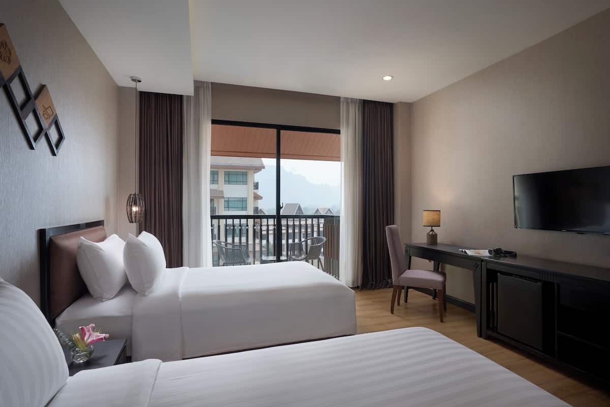 Superior Twin Room, Balcony, City View